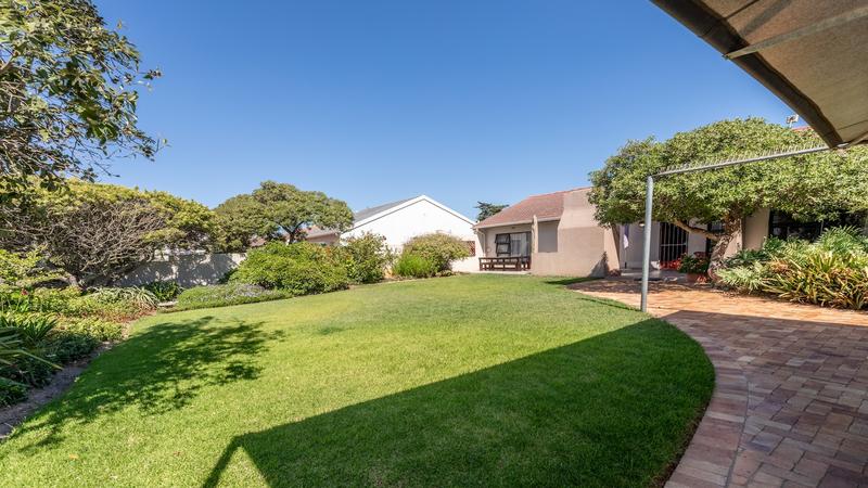 4 Bedroom Property for Sale in Duynefontein Western Cape